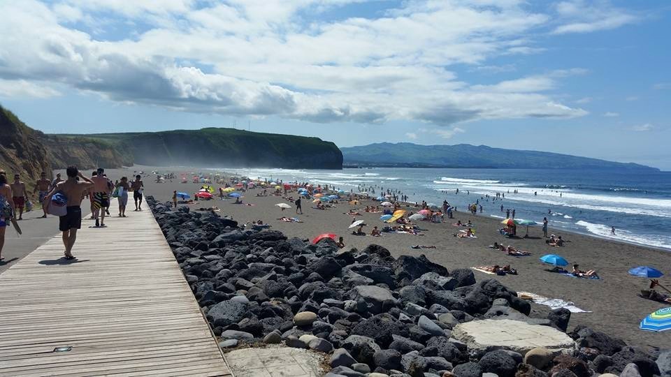 Um dia de praia em Santa Bárbara